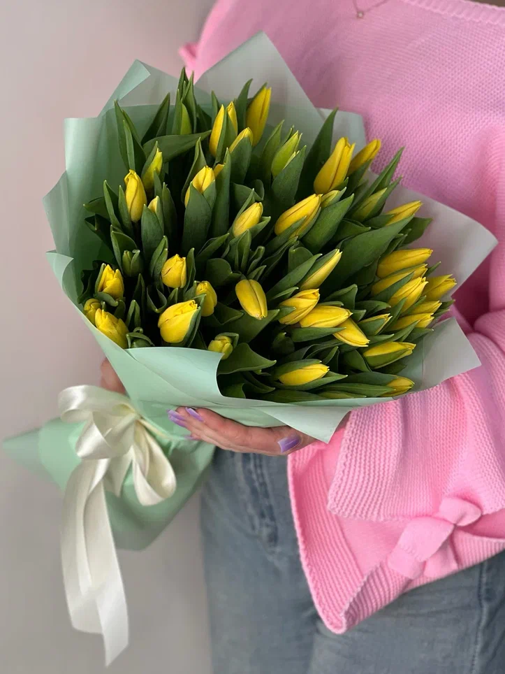 51 желтый тюльпан