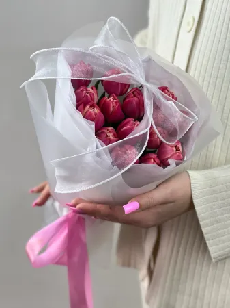 15 розовых пионовидных тюльпанов
