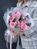 Цветы Букет роз с эвкалиптом 1