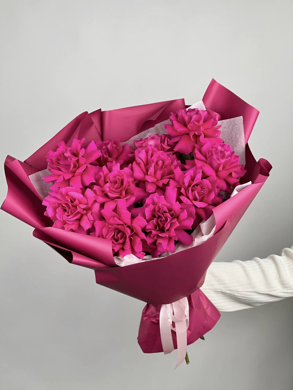 Монобукет ажурных роз