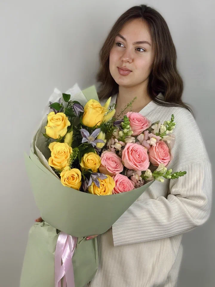 Букет  «Цветочный праздник»