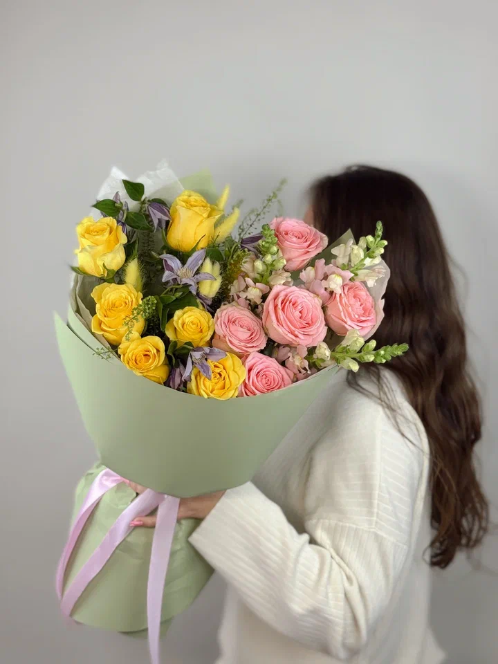 Букет  «Цветочный праздник»