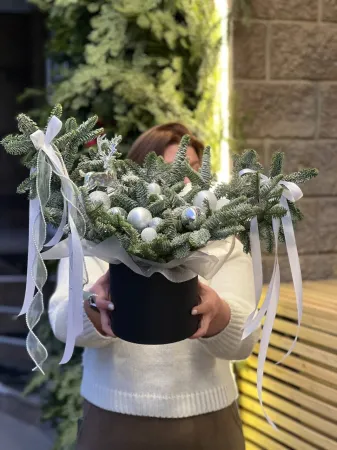 Композиция «Сказочный ледник»