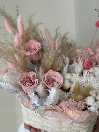 Композиция «Нежность сухоцветов»