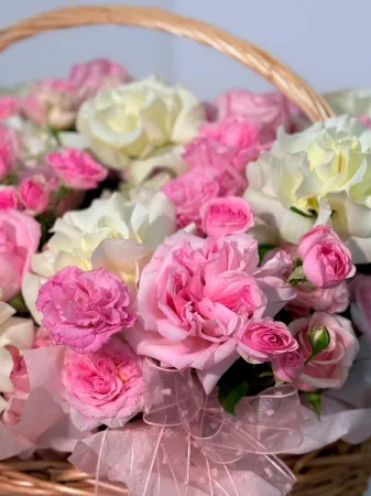 Сборная корзина «Розовая нежность»