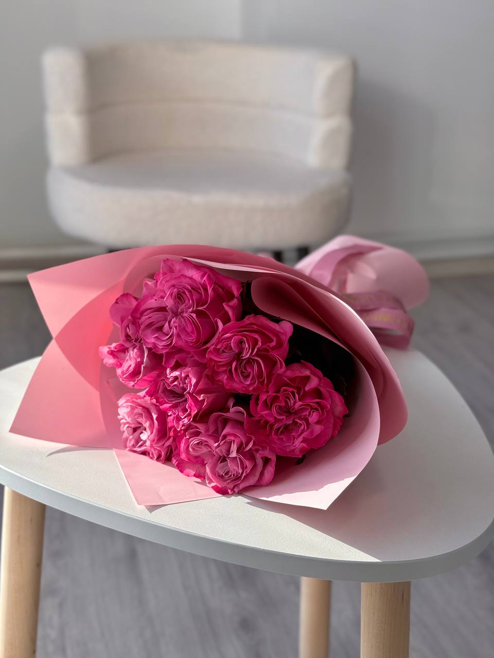 Букет пионовидных роз Кантри Блюз