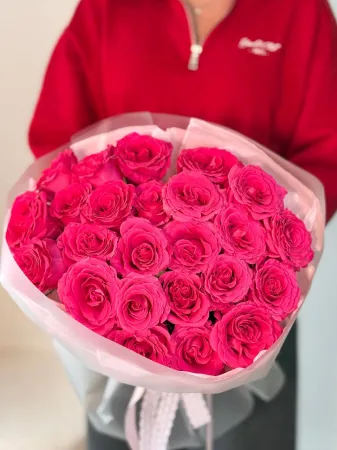 Букет розовых роз