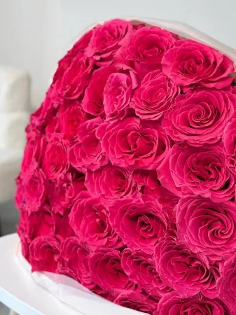 Букет розовых роз