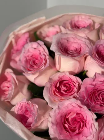 Букет пионовидных роз Мандала