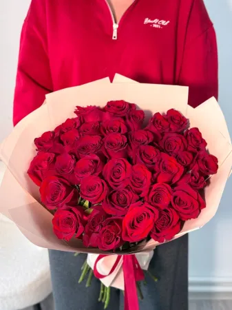 Букет красных роз