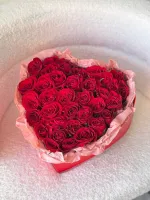 Цветы Сердце из красных роз 1