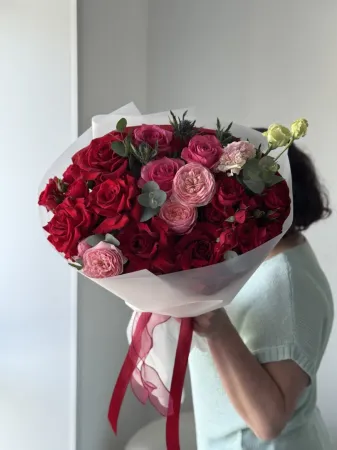 Букет микс роз