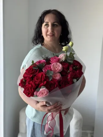 Букет микс роз