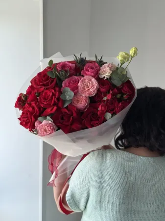 Букет микс роз